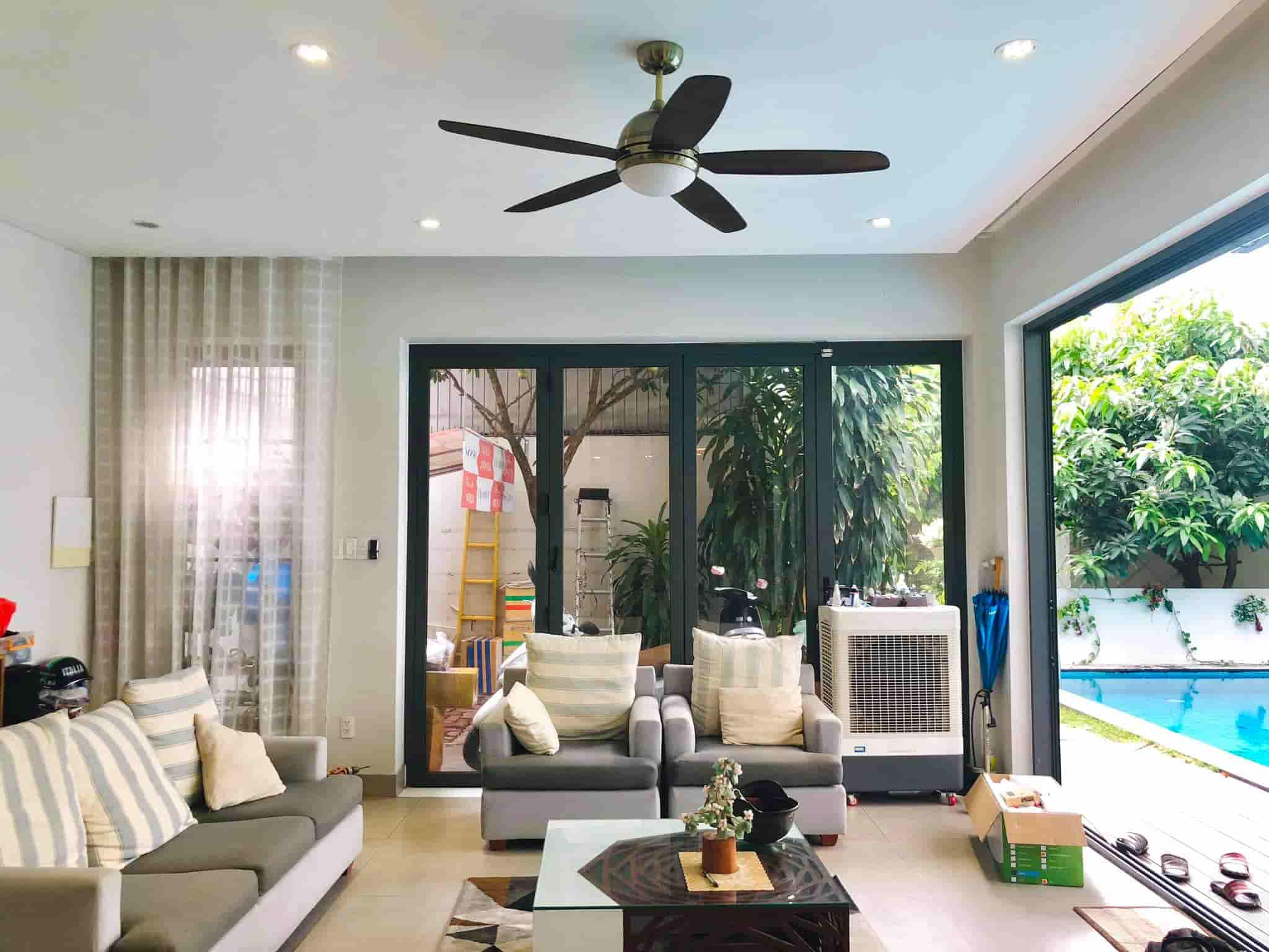 lắp quạt trần không có móc treo