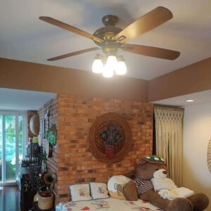 phòng ngủ có nên lắp quạt trần