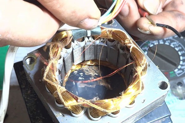 Cuộn dây đồng của quạt trần bị hỏng