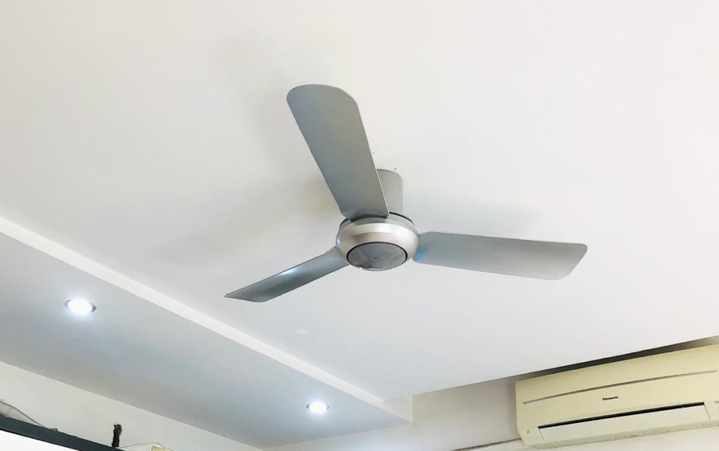 Quạt trần Panasonic 3 cánh F-48CZL