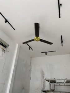 Thiết kế sang trọng - màu đồng cổ điển