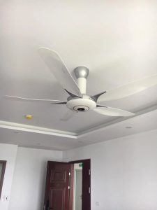 Quạt trần Panasonic F-60WWK - 5 cánh thiết kế hiện đại