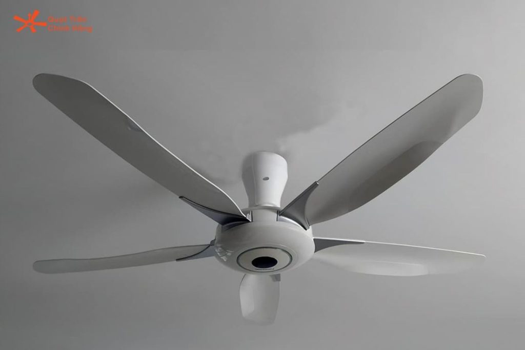 Quạt trần Panasonic