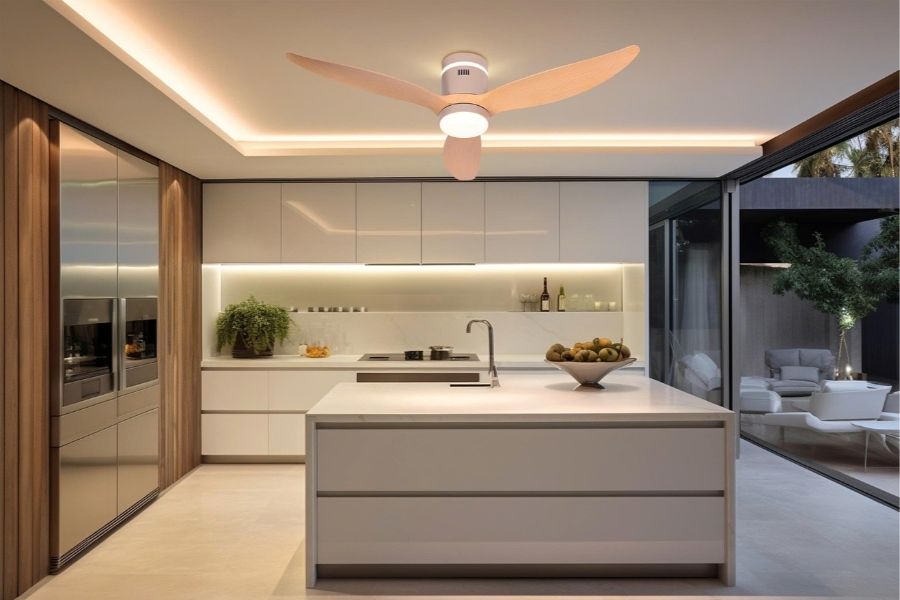 Điểm nổi bật đầu tiên của quạt trần hiện đại chính là thiết kế tinh giản nhưng đầy tinh tế.